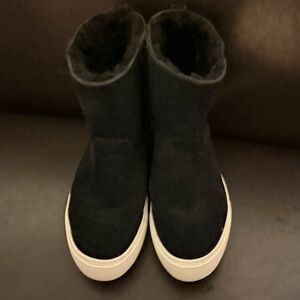 UGG Declan Black and White Women's Boots